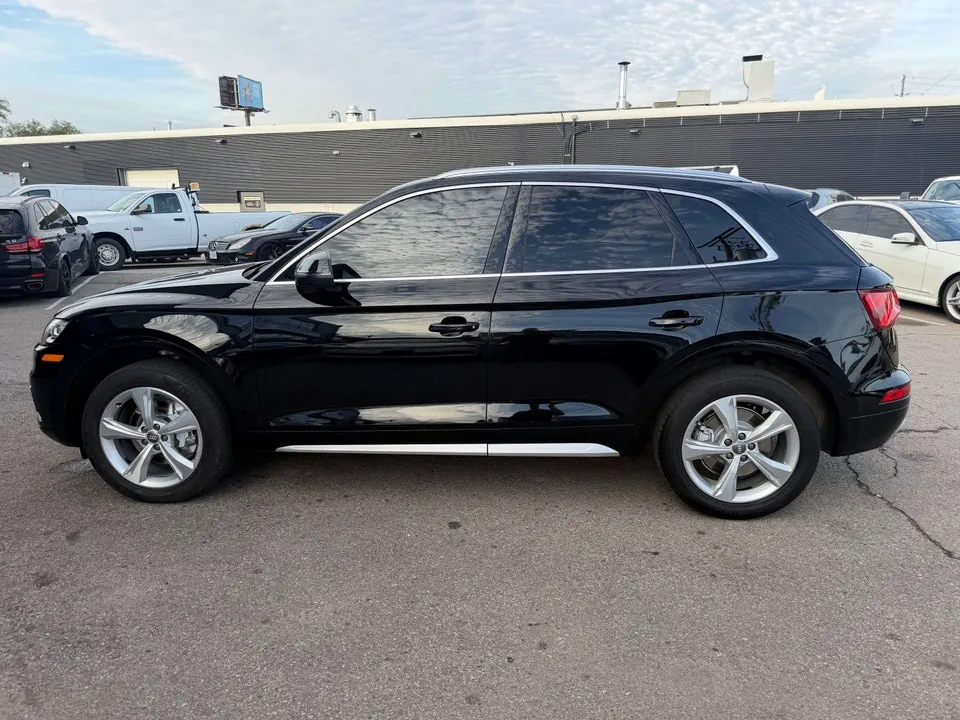 Audi Q5 2019 photo 2