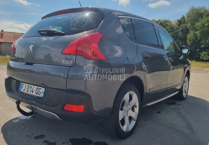 Peugeot 3008 2010 photo 4