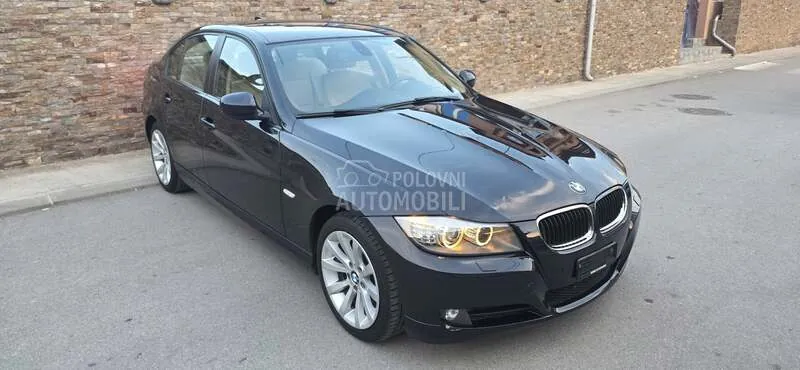 BMW 320D 2010 photo 4