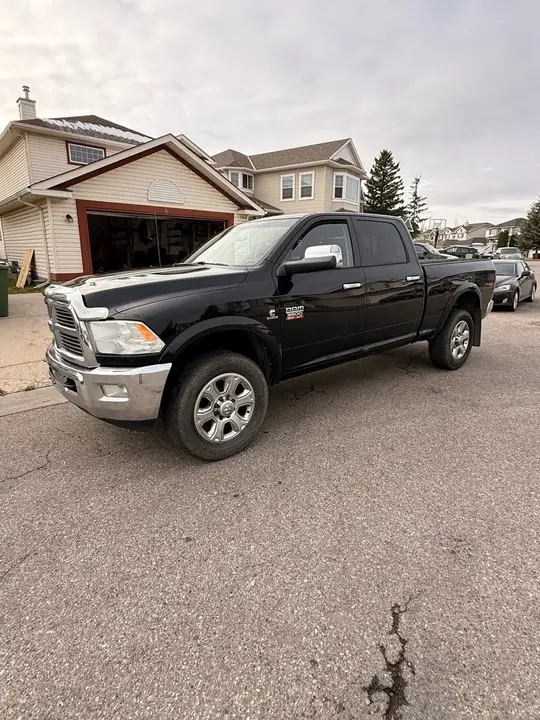 Dodge Ram 3500 2012 photo 3