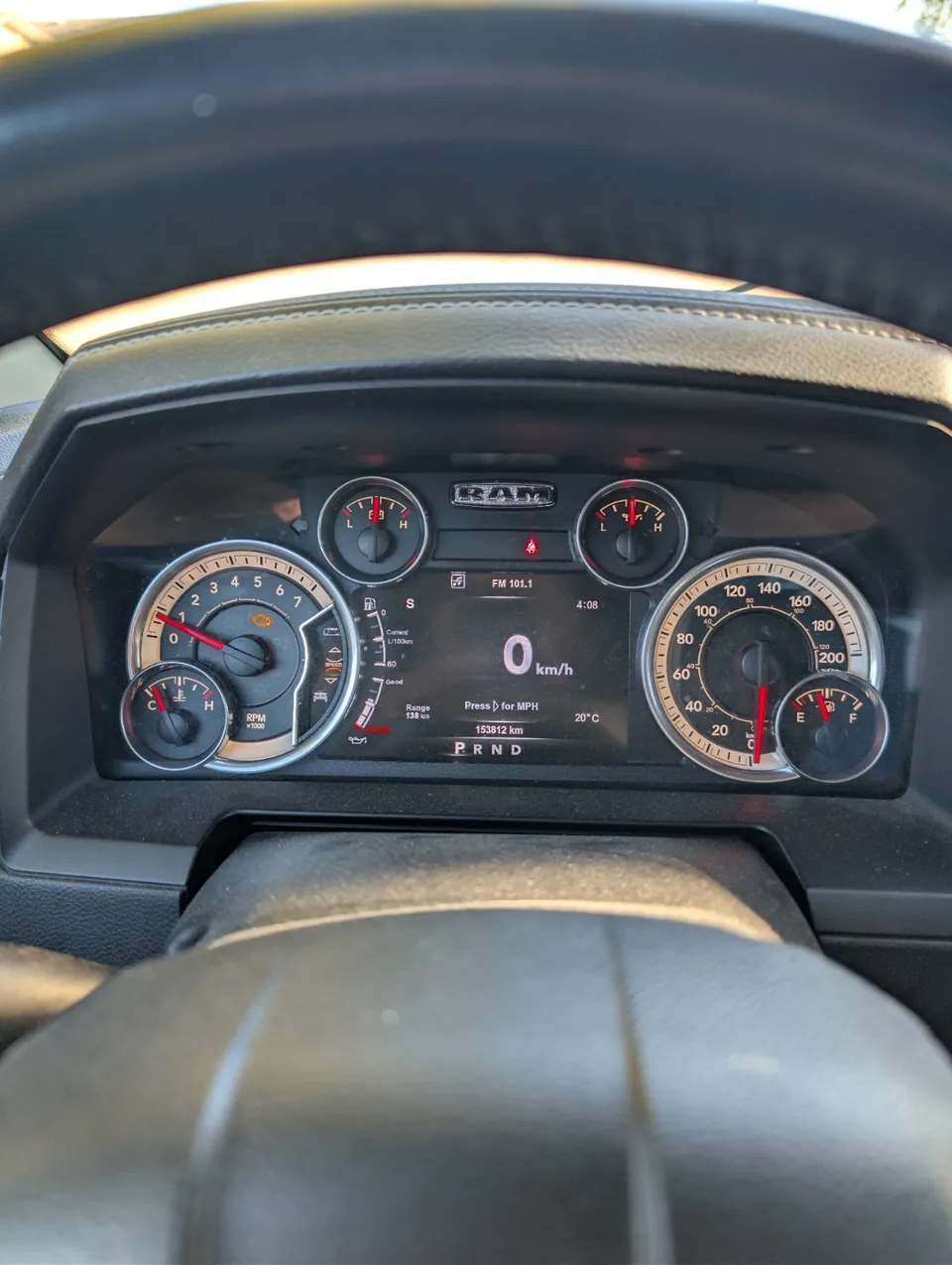 Ram 1500 2015 photo 2