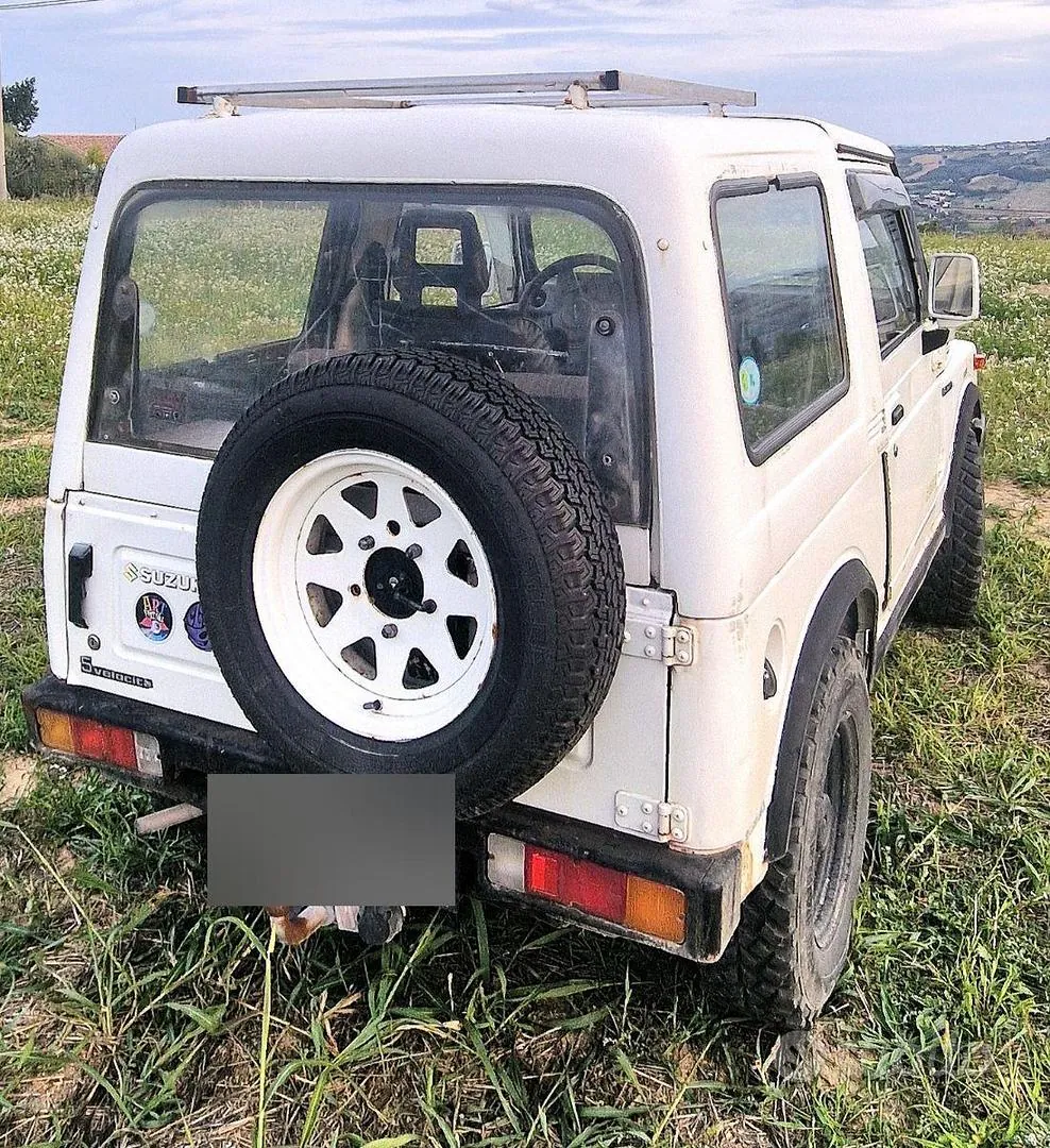Suzuki Santana Samurai 1993 photo 5