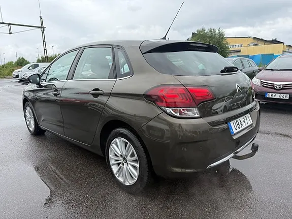 Citroen C4 2015 photo 3