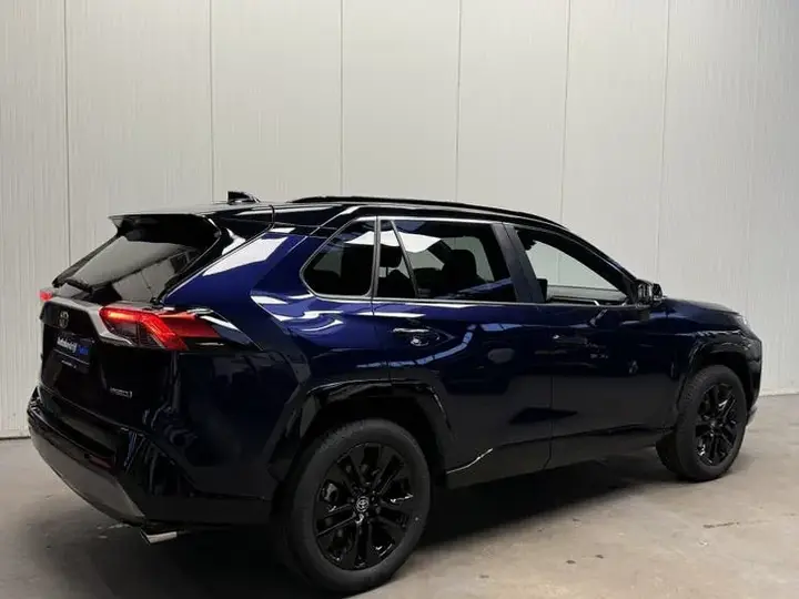 Toyota Rav4 2024 photo 2
