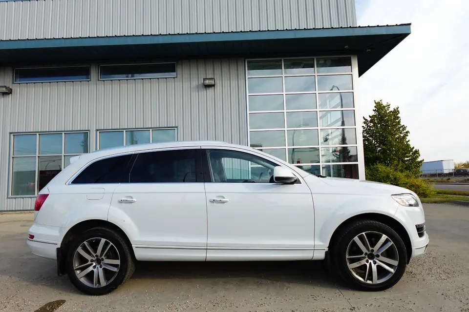 Audi Q7 2013 photo 3