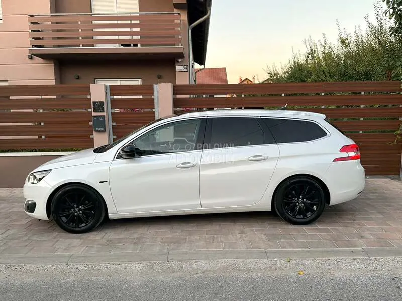 Peugeot 308 2014 photo 4