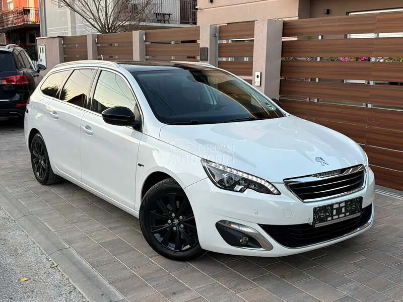 Peugeot 308 2014 photo 2