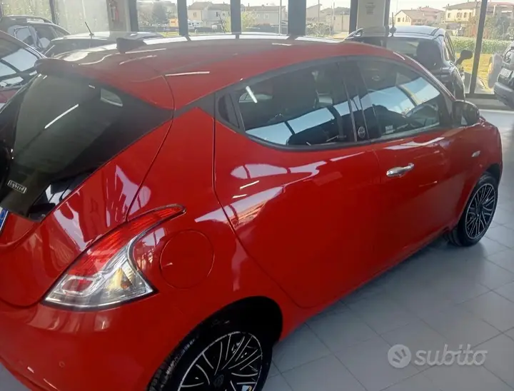 Lancia Ypsilon 2021 photo 4
