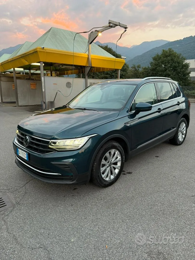 Volkswagen Tiguan 2022 photo 2
