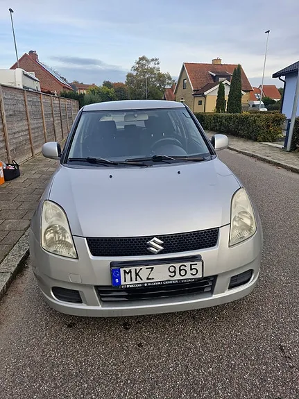 Suzuki Swift 2007 photo 3