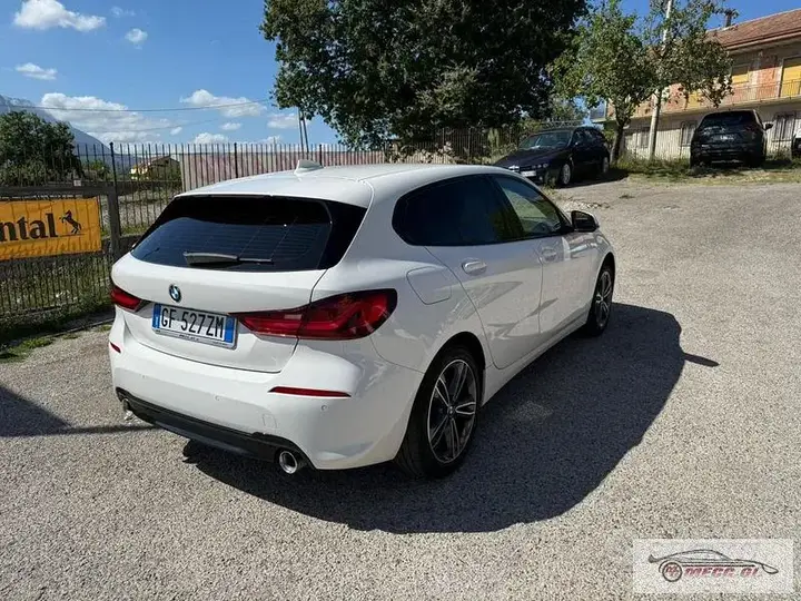 BMW 1 Series 2021 photo 5