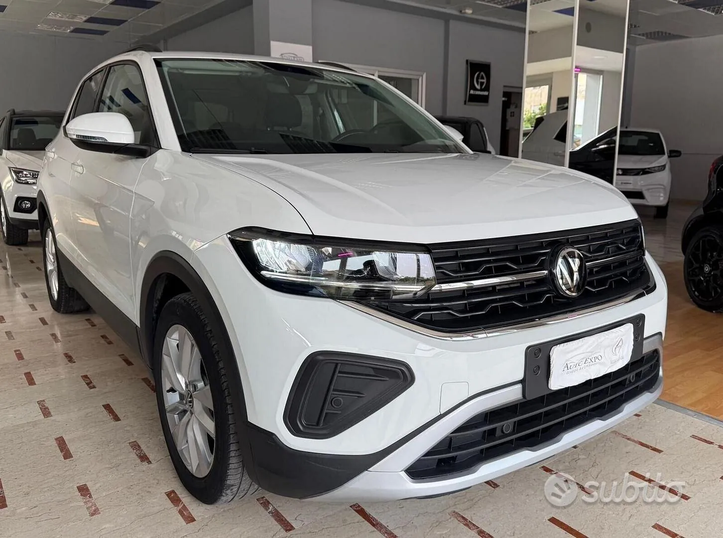Volkswagen T-Cross 2024 photo 3