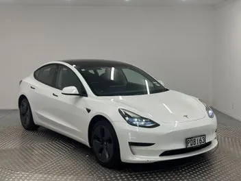 Tesla Model 3 2022 photo 2