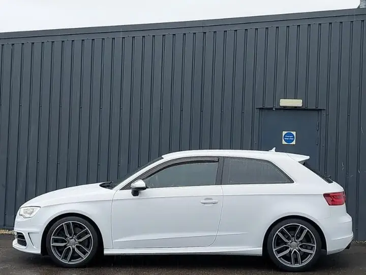 Audi S3 2014 photo 4