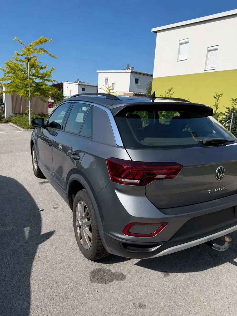 Volkswagen T-Roc 2022 photo 3
