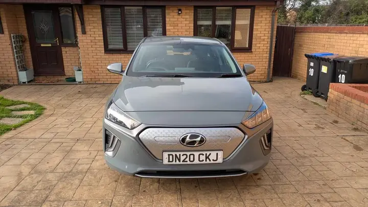 Hyundai Ioniq 2020 photo 2
