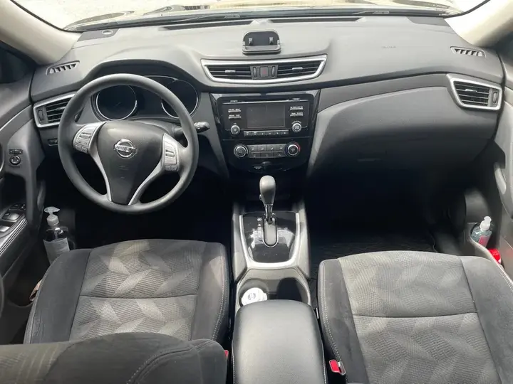 Nissan Rogue 2015 photo 4