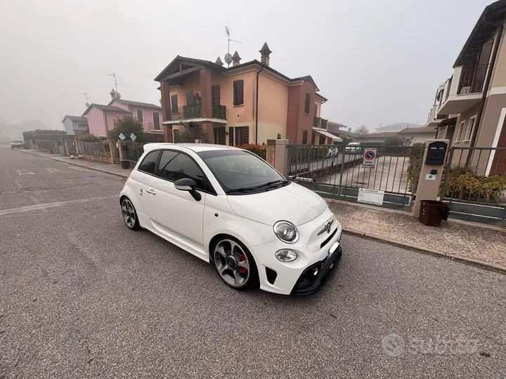 Abarth 595