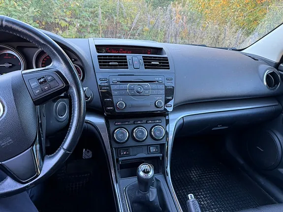 Mazda 6 2010 photo 5