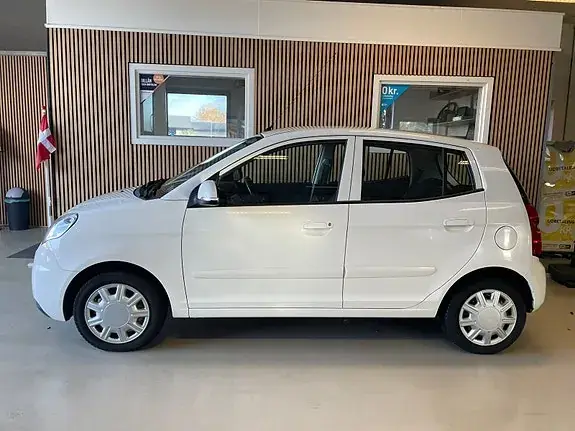 Kia Picanto 2010 photo 3