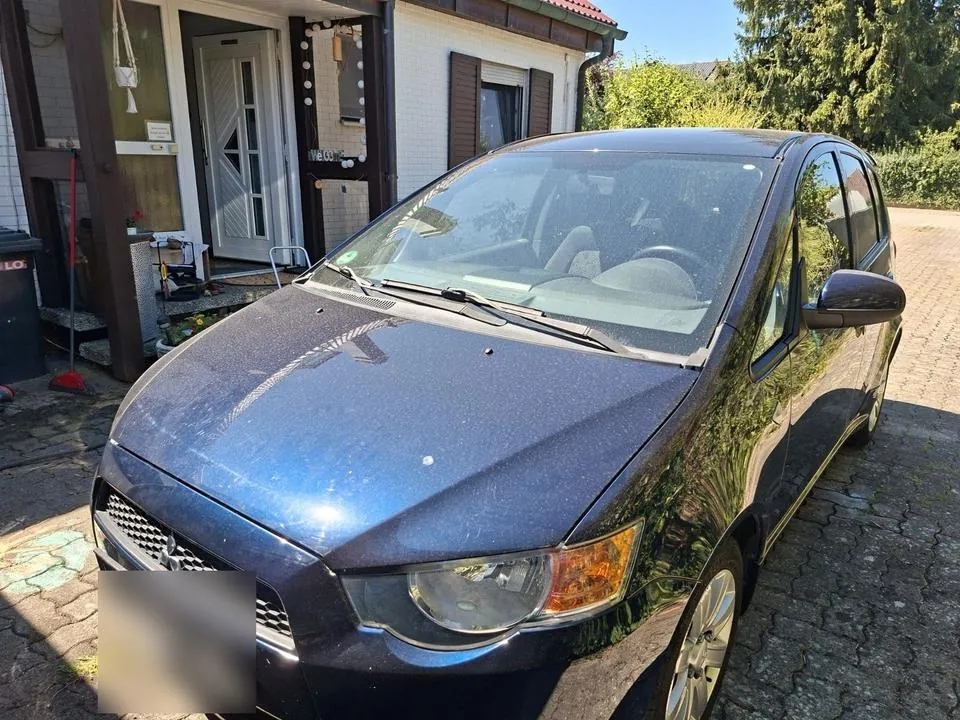 Mitsubishi Colt