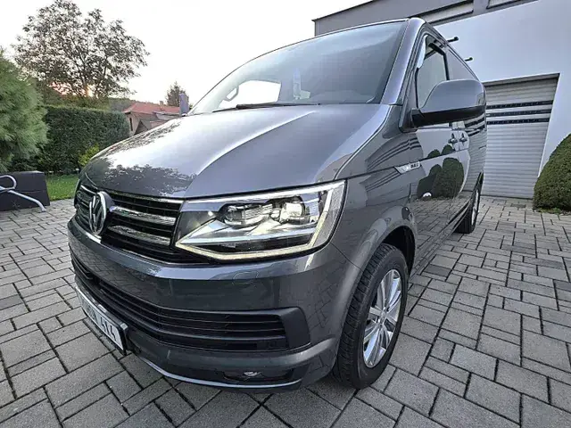Volkswagen T6 Multivan 2018 photo 2