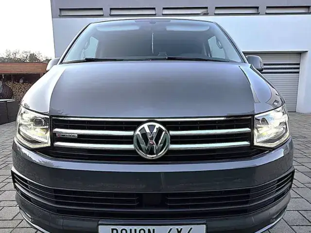 Volkswagen T6 Multivan 2018 photo 3