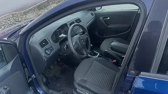 Volkswagen Polo 2011 photo 4