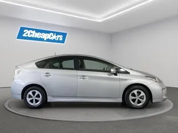 Toyota Prius 2015 photo 5