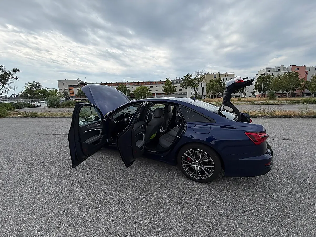 Audi A6 2020 photo 2