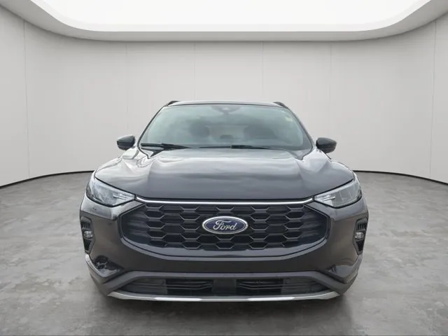 Ford Escape 2025 photo 2