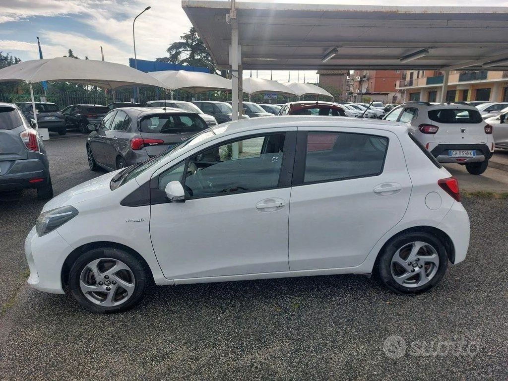 Toyota Yaris 2016 photo 5