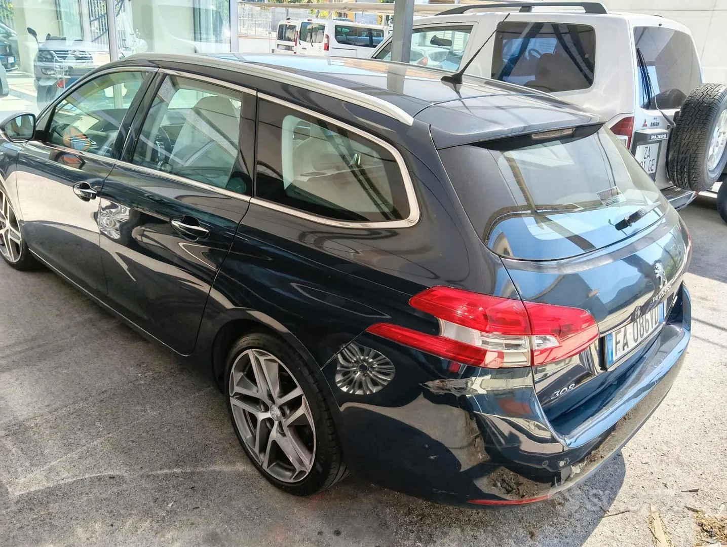 Peugeot 308 2015 photo 4