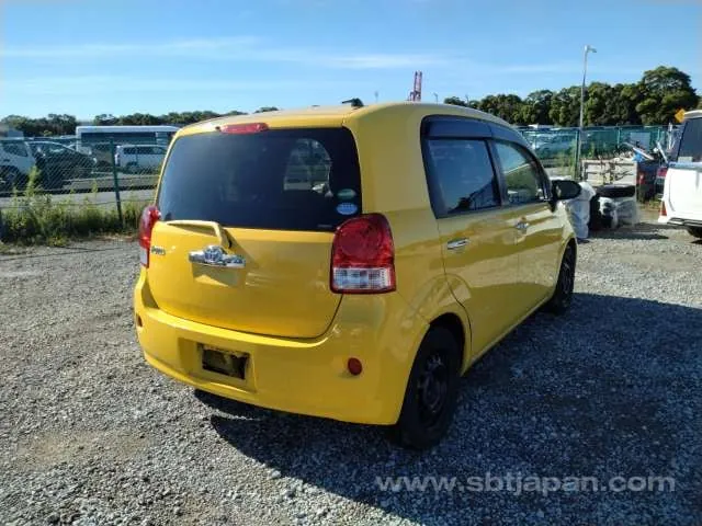 Toyota Porte 2015 photo 4