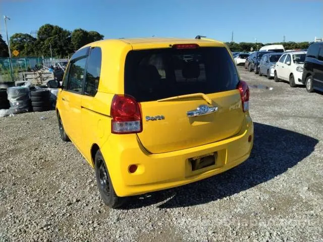 Toyota Porte 2015 photo 3