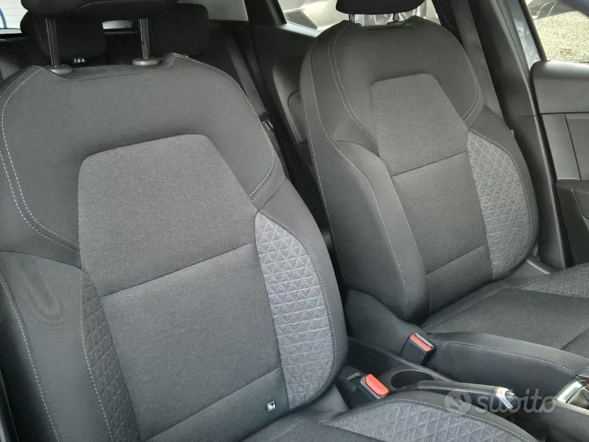 Renault Clio 2022 photo 5