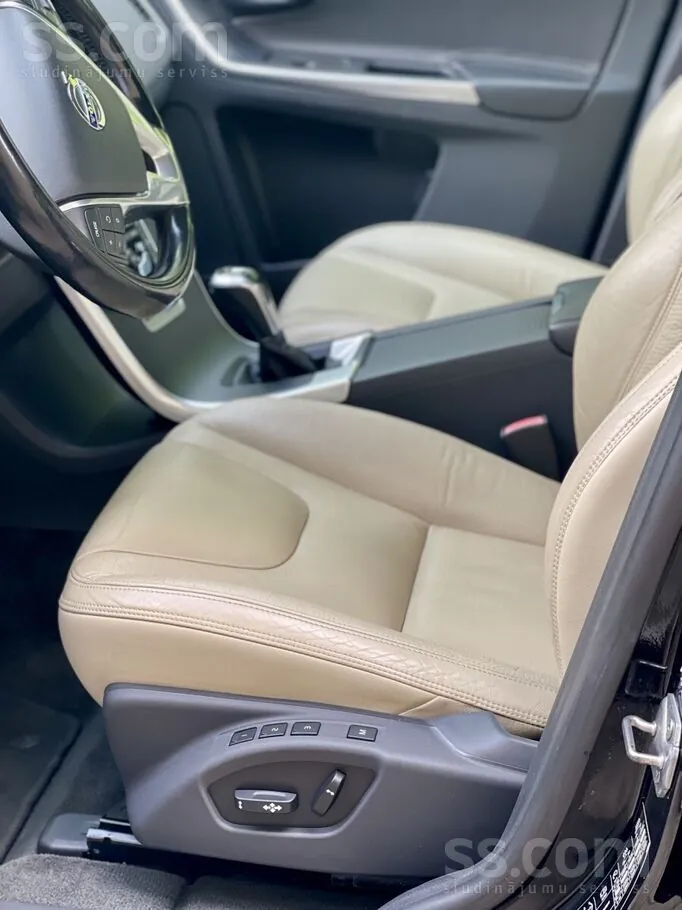 Volvo Xc60 2016 photo 4