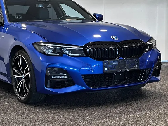 BMW 330E 2021 photo 4