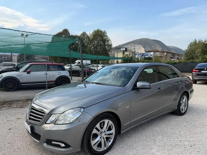 Mercedes-Benz E 350 2010 photo 4