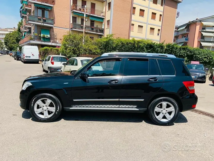 Mercedes-Benz Glk 2010 photo 2