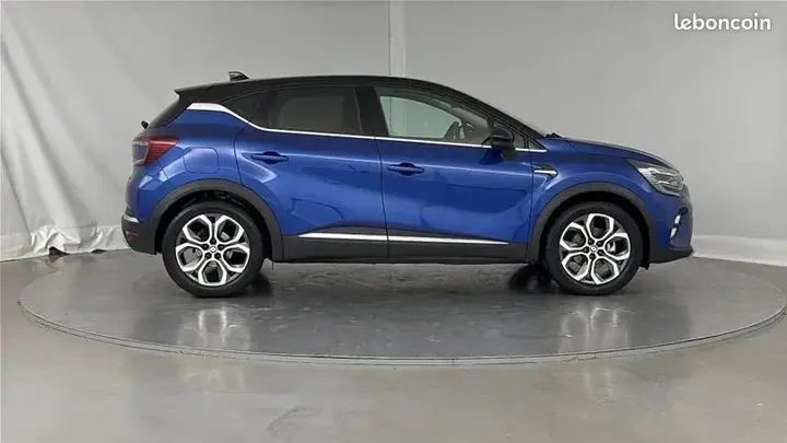 Renault Captur 2023 photo 4