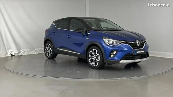 Renault Captur 2023 photo 3