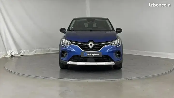 Renault Captur 2023 photo 2