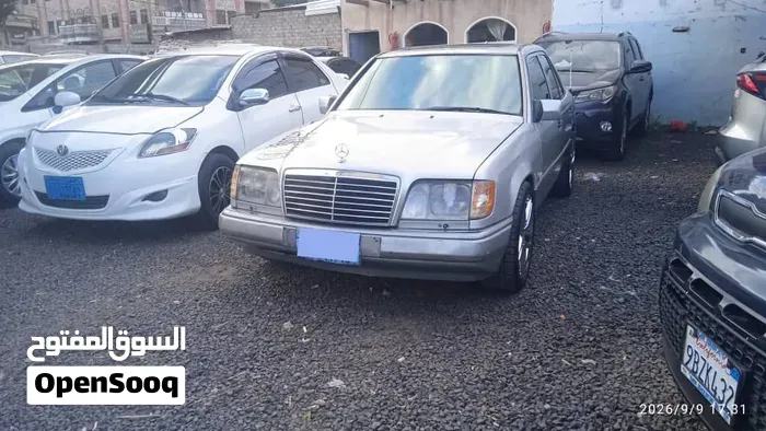 Mercedes-Benz E-Class 1995 photo 4