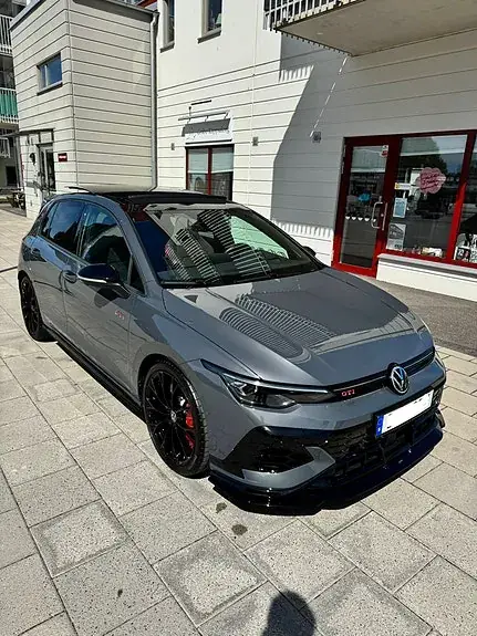 Volkswagen Golf Viii 2025 photo 3
