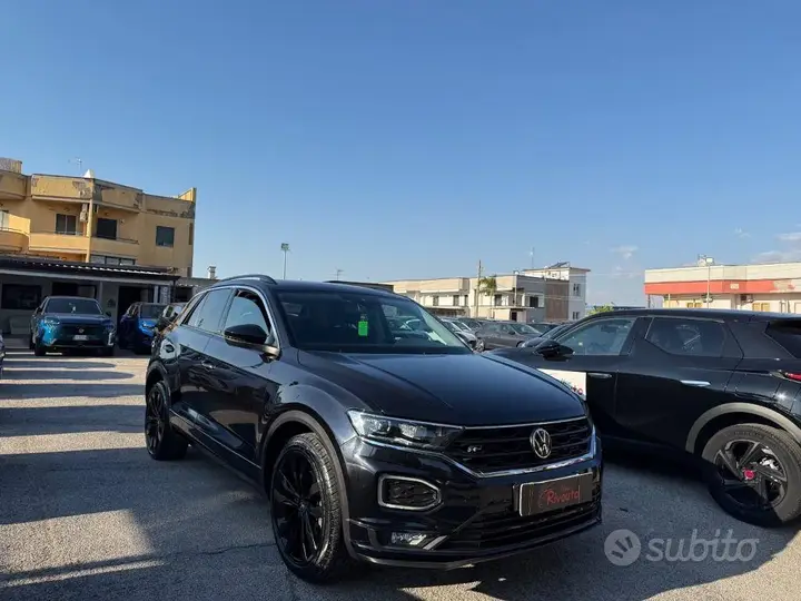 Volkswagen T-Roc 2022 photo 2