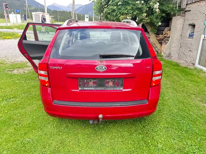 Kia Ceed 2008 photo 3