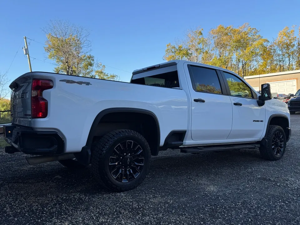 Chevrolet Silverado 2500 2024 photo 4