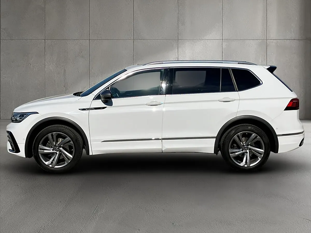 Volkswagen Tiguan Allspace 2023 photo 3