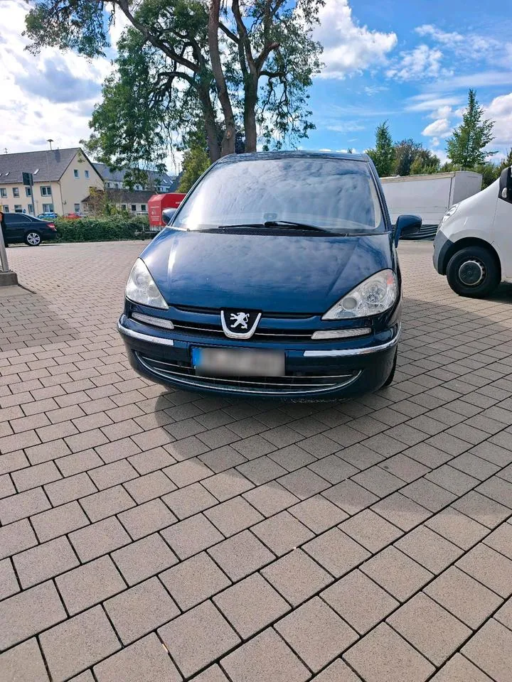 Peugeot 807